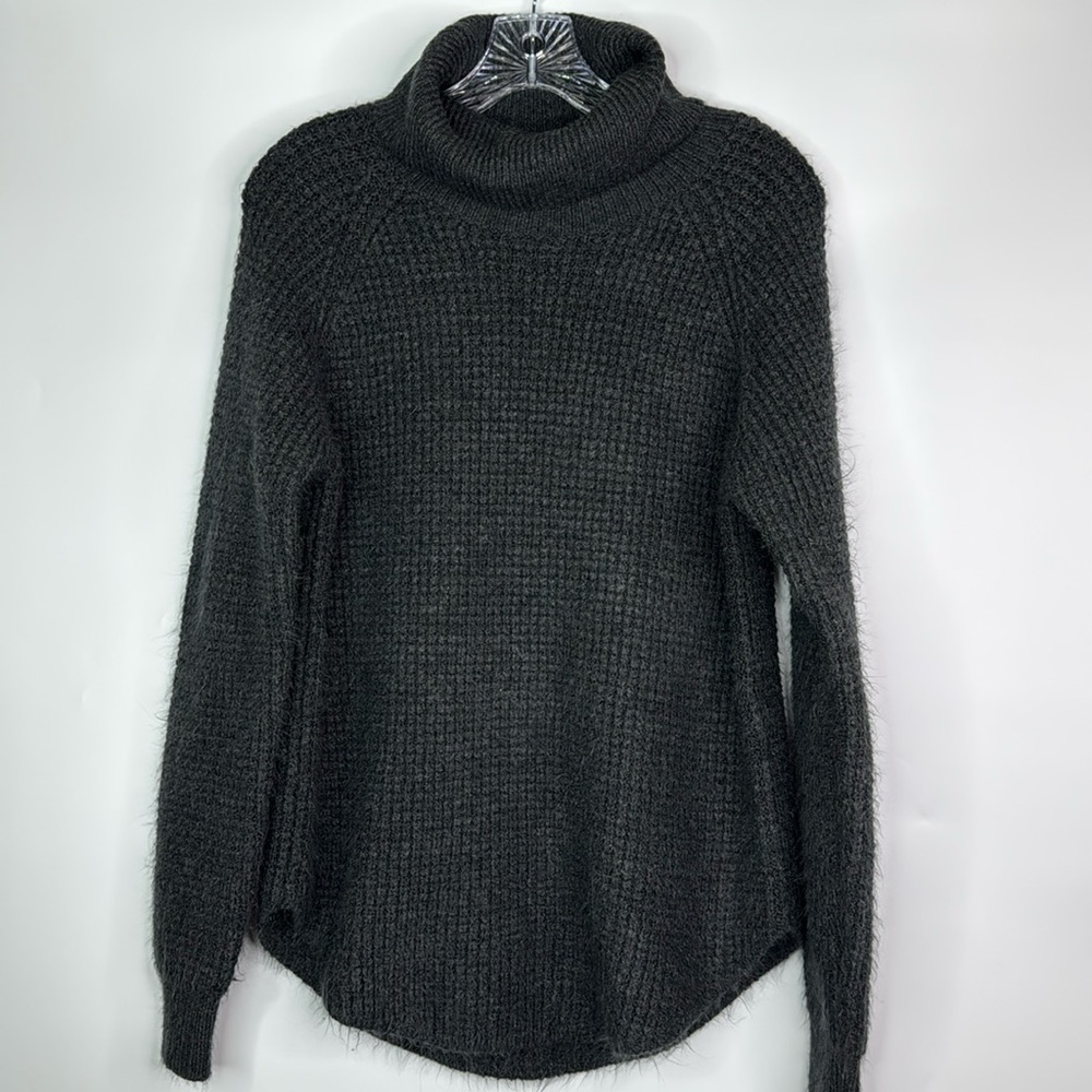 Kuhl Sienna Gray Turtleneck Sweater Size Medium